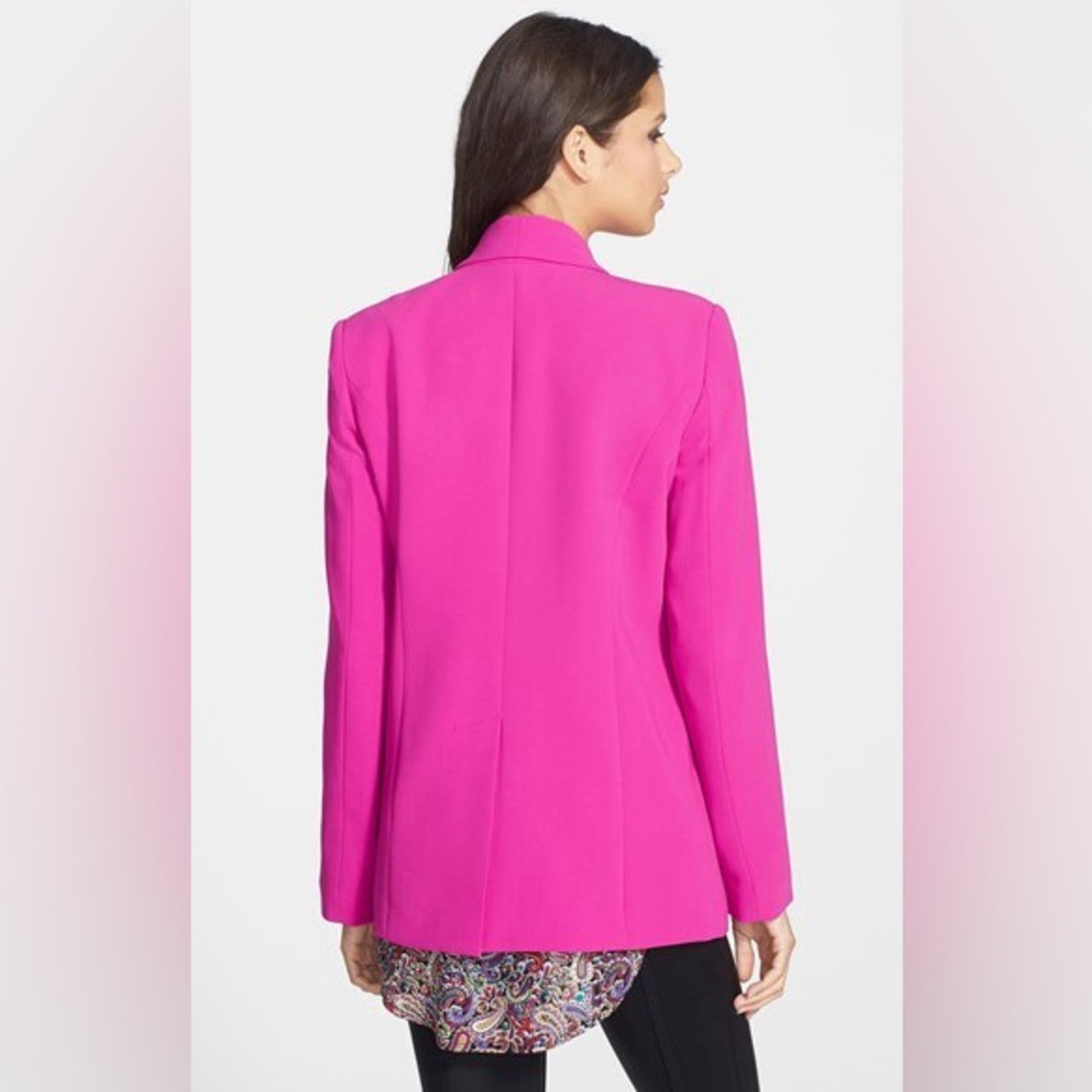 Mural Women's Pink Blazer - Picture 5 of 15